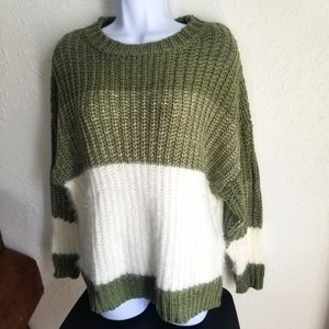 She + Sky Olive Color Block Knit Sweater Size Small